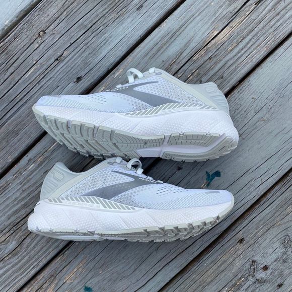 BROOKS ADRENALINE GTS 22 - Womens Running Shoes - SIZE 7 - Picture 9 of 12